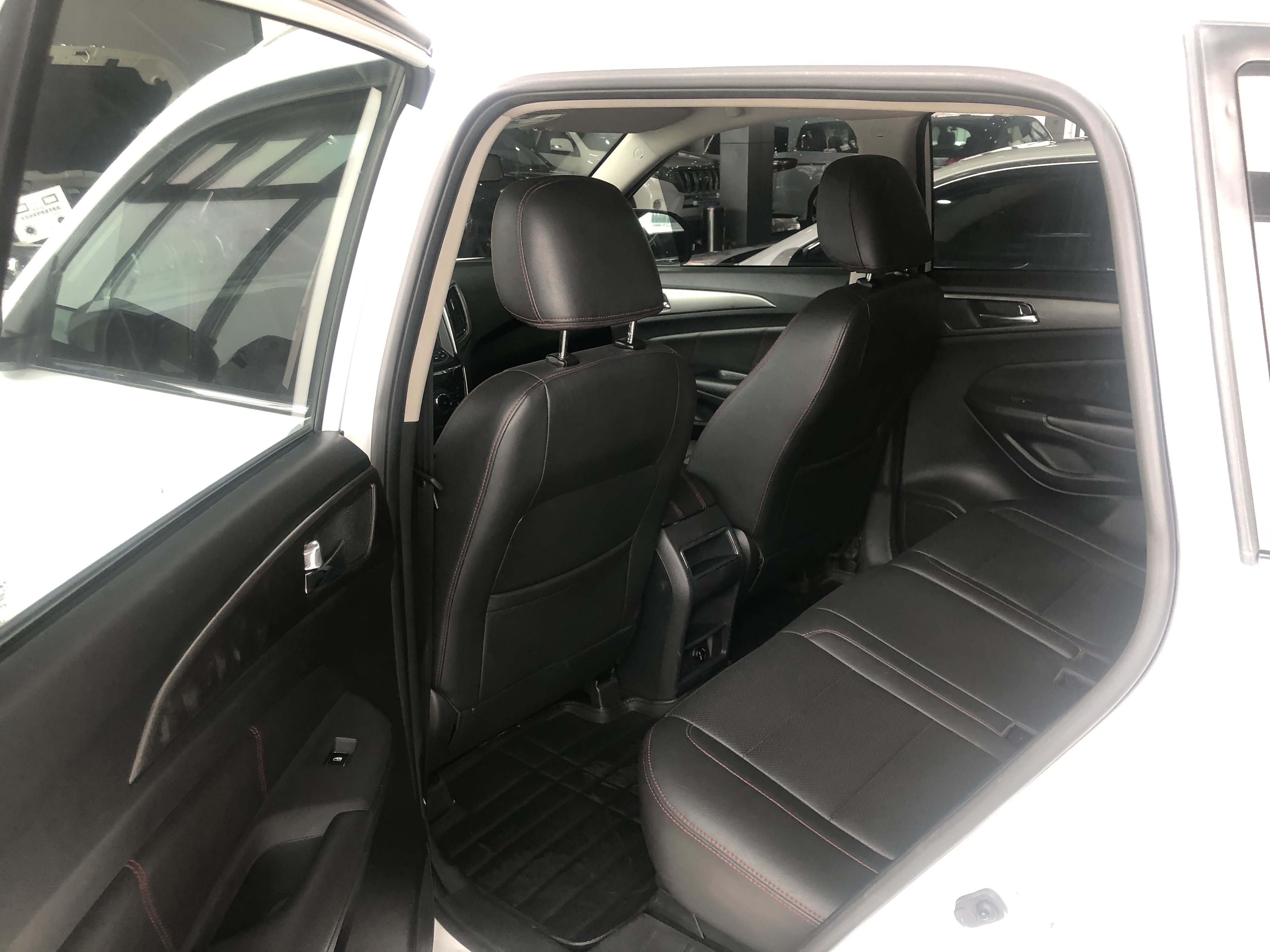 19年 长安CS75 2.0