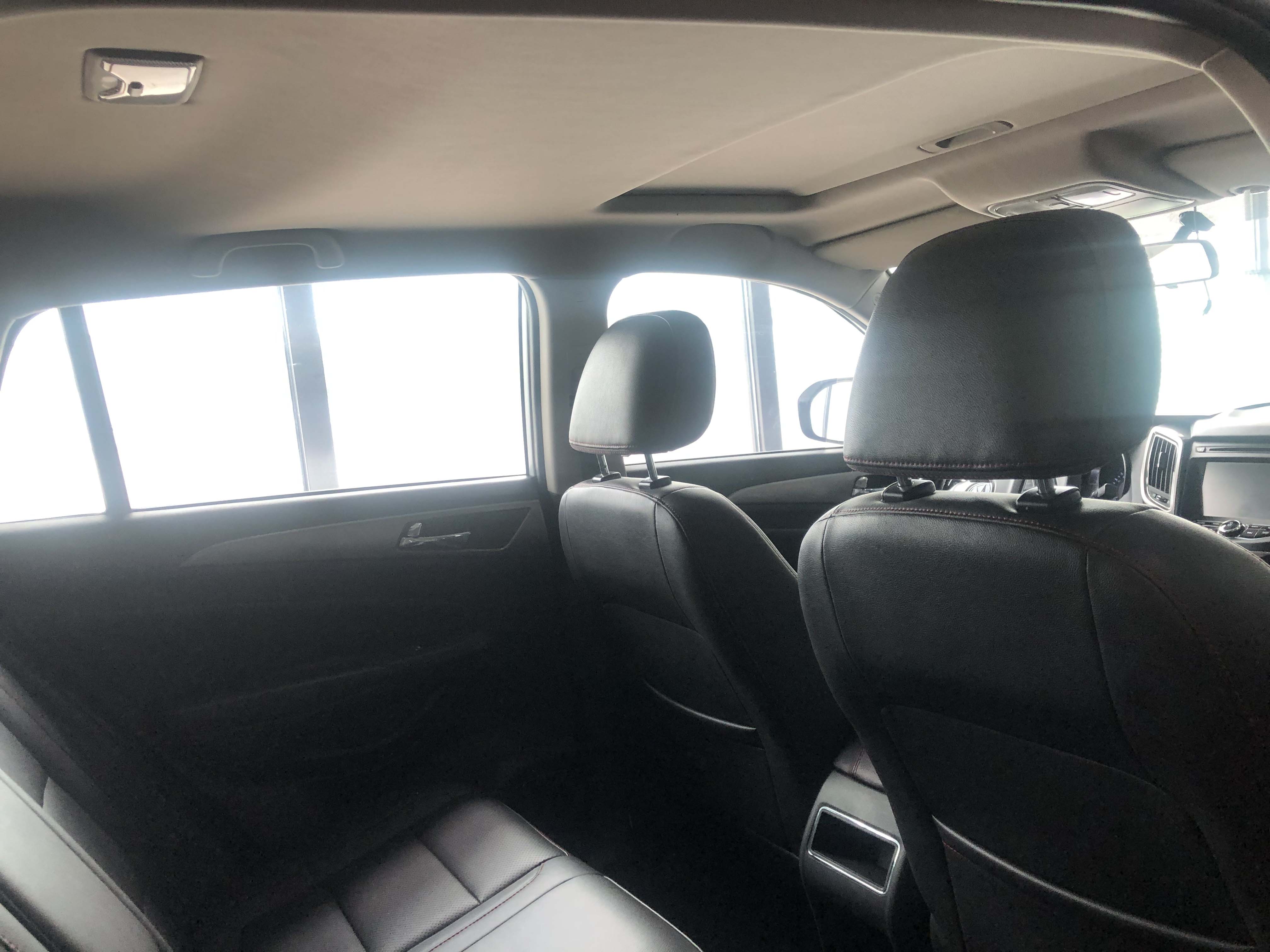 19年 长安CS75 2.0