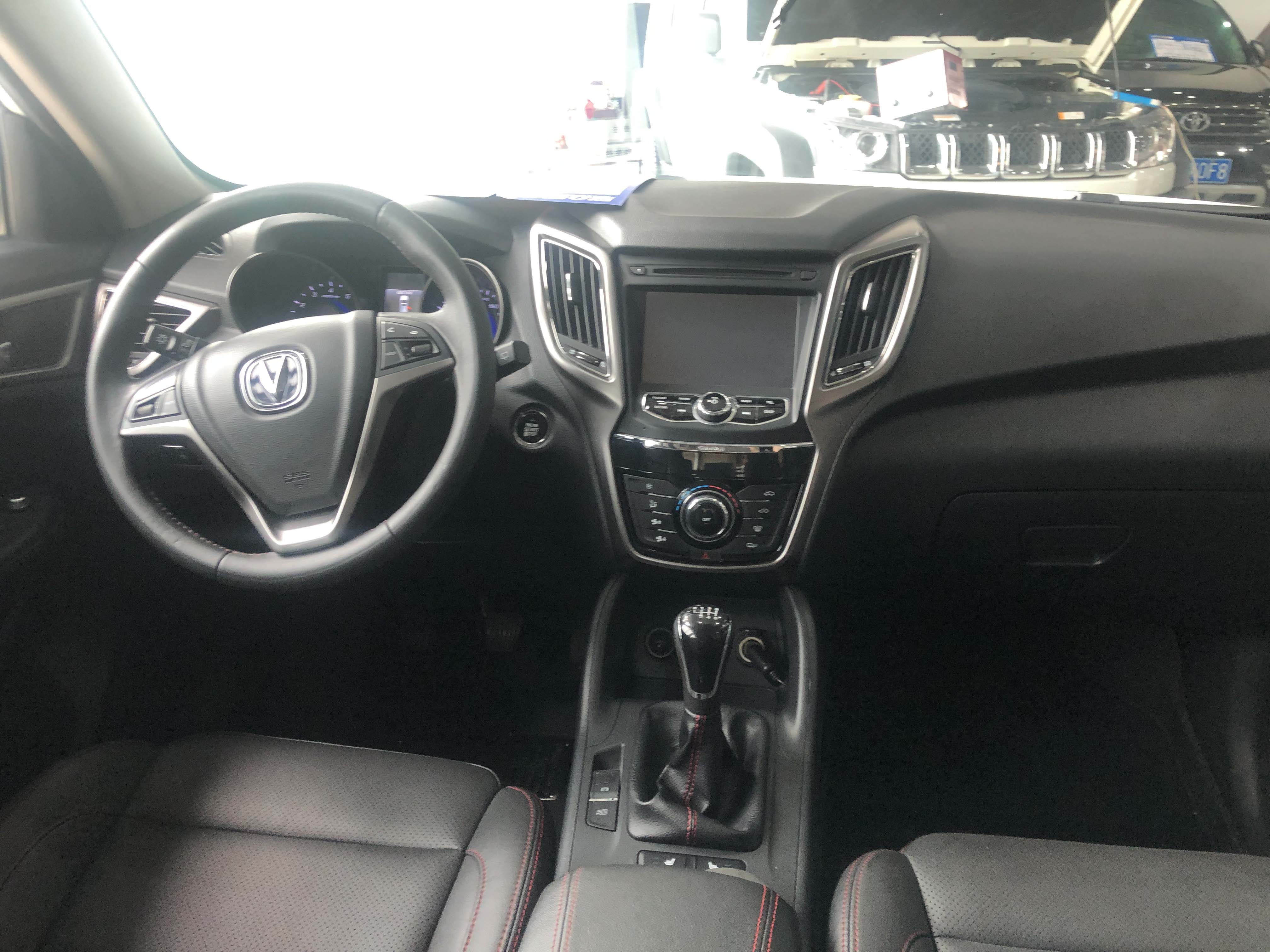 19年 长安CS75 2.0