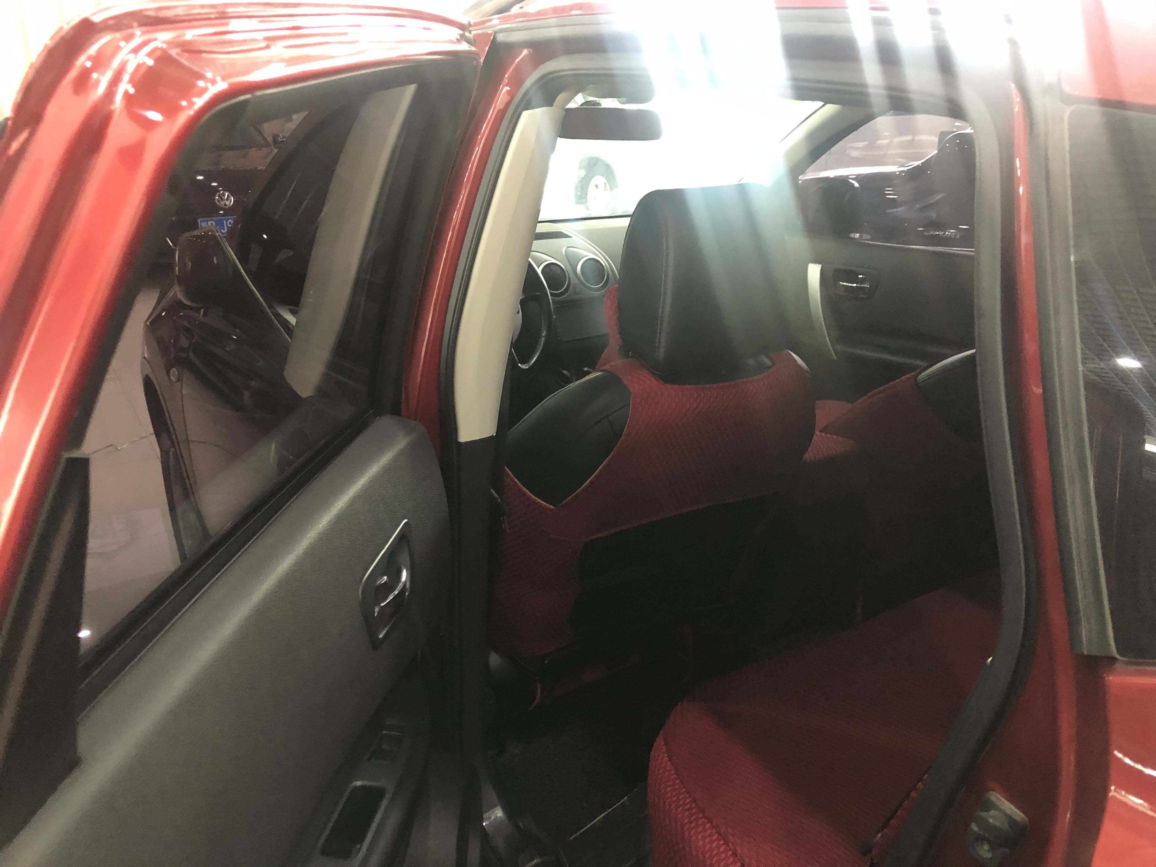 13年 日产逍客 2.0